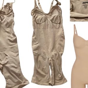 SKIMS SEAMLESS SCULPT MID THIGH BODYSUIT SIZE 2X 3X NEW W/O TAG